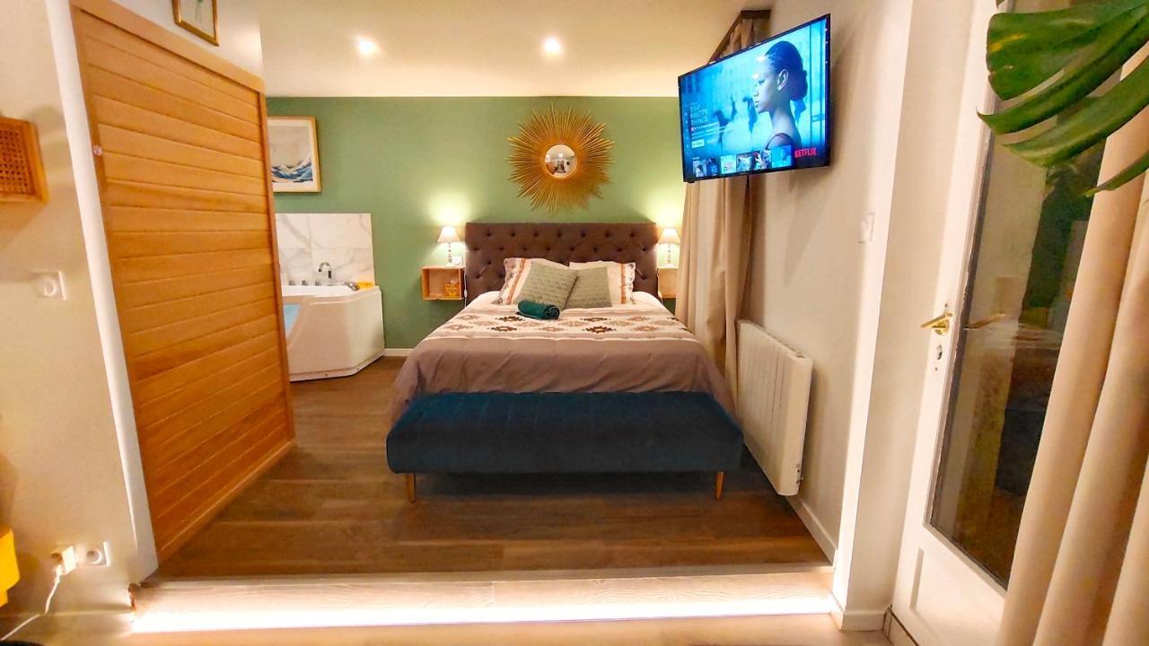 Votre Escale Jungle Sauna & Spa ニオール エクステリア 写真